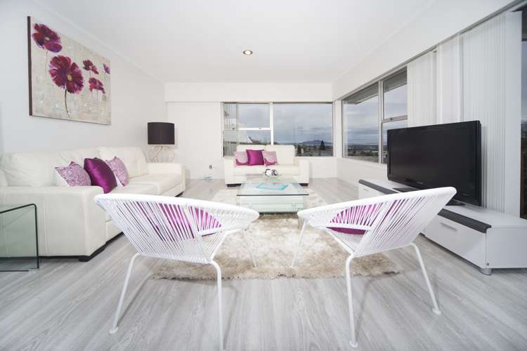 37 Target Road Totara Vale_1