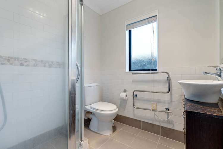 8 Index Place Manurewa_10