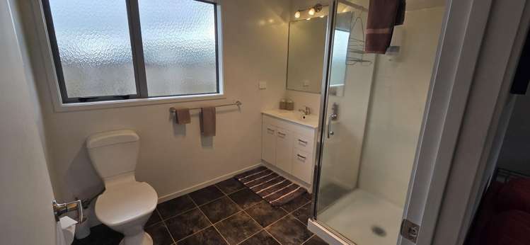 111 Main Road Tokoroa_10