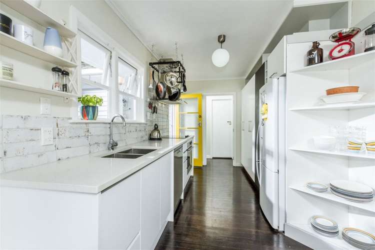 1/15 Alamein Avenue Belmont_3