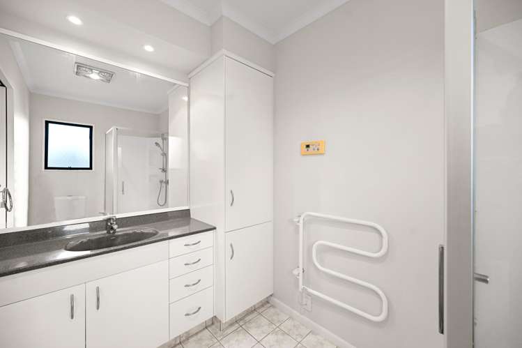 17 Montrose Crescent Huntington_19