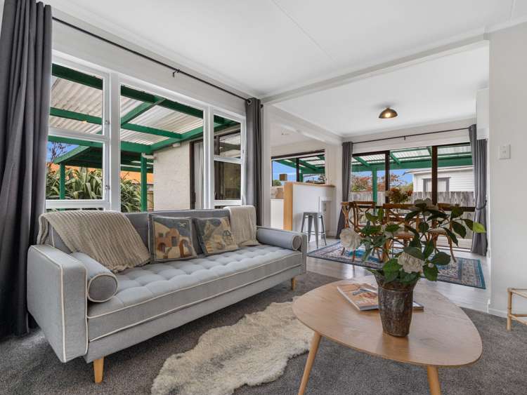 13 Victory road Fairy Springs_9