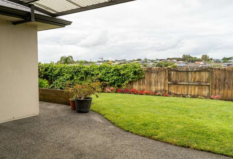 97 Farnborough Drive Grandview Heights_21