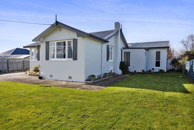 48 Burns Street Hawera_1