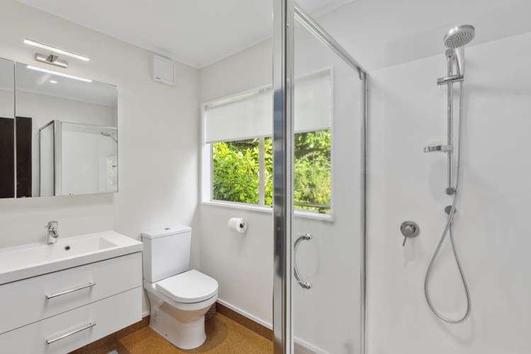 75 Huia Street Waikanae_11