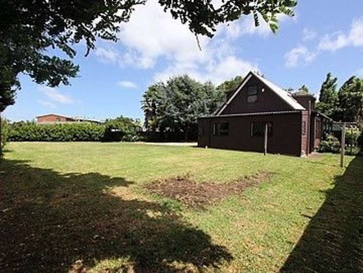 207 Carnoustie Drive Wattle Downs_19