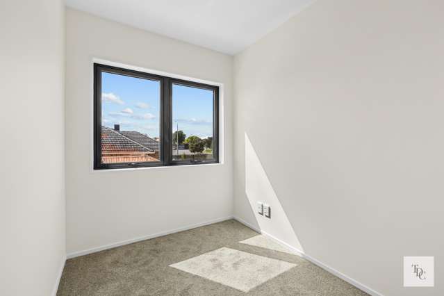 40F Friesian Drive Mangere_2