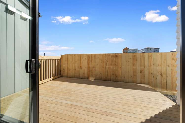 23 Ridgehill Rise Flat Bush_47