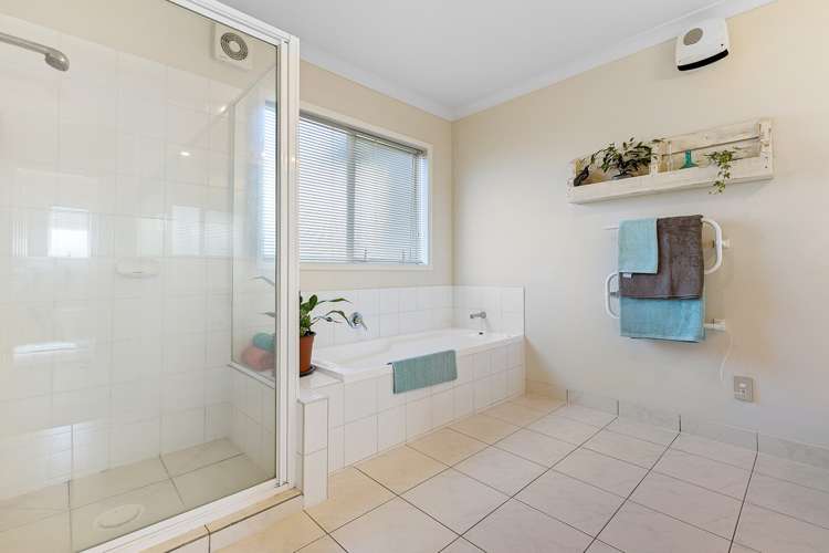 10 Mcmahon Drive Aidanfield_9