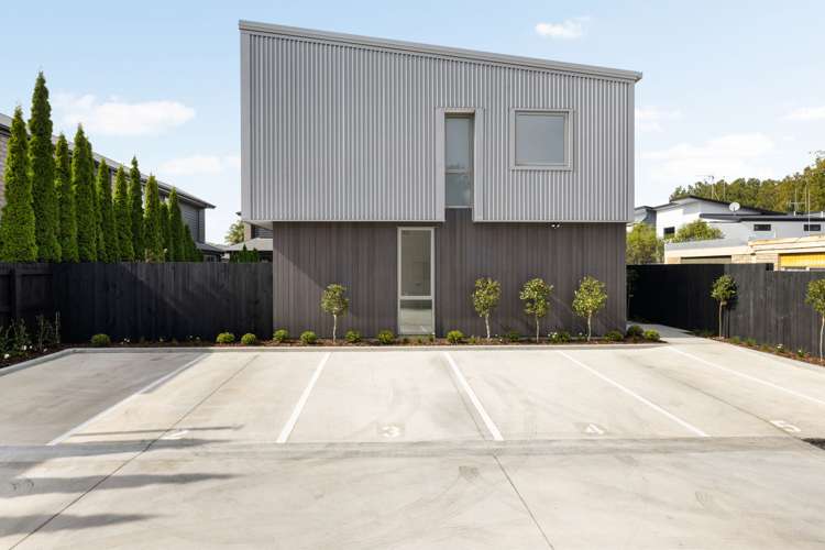 2/19 Richmond Street Whitiora_19