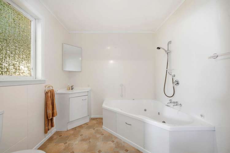 94 Queen Street Northcote Point_13