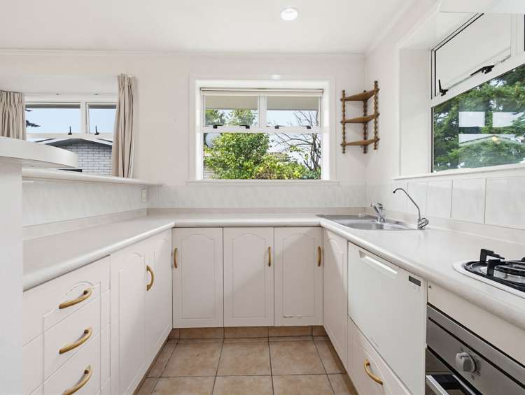 81 Fairy Springs Road_5