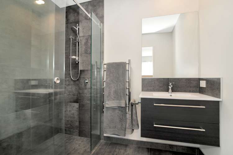 44 Crown Street Papamoa_13