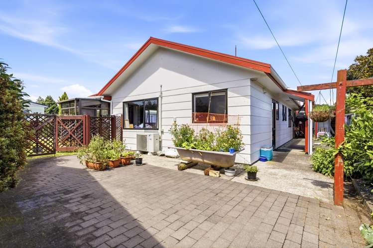 2/227 Rifle Range Road Tauhara_5