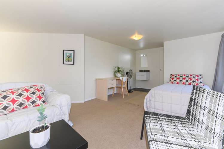 6 Bamfield Place Hillsborough_20