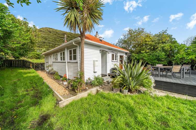 297 State Highway 59 Paekakariki_15