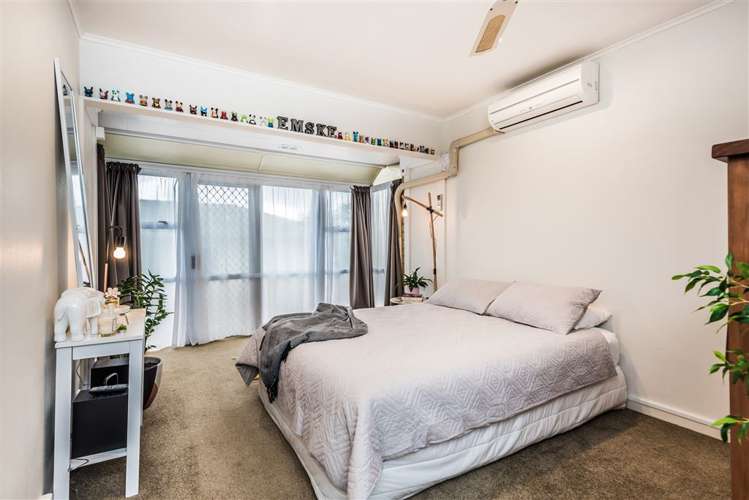 2/115a Landscape Road Mount Eden_6