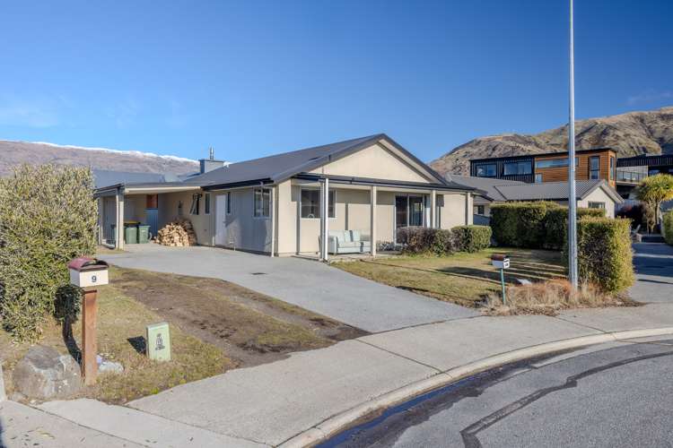 12a Alpha Close Wanaka_11