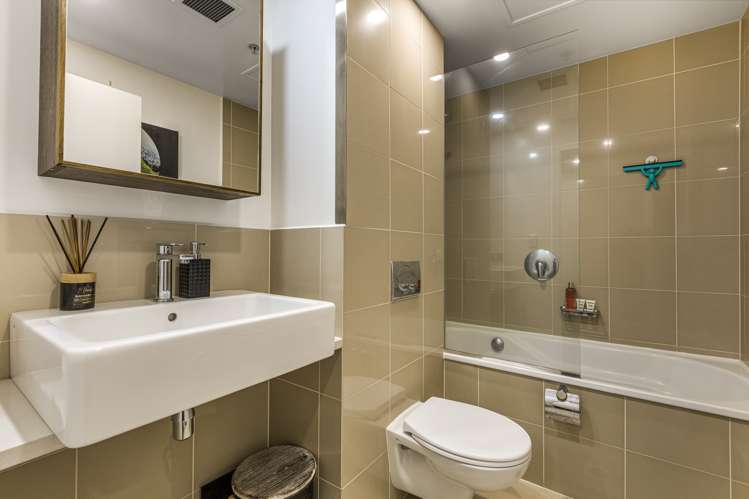 2b/28 Market Place Auckland Central_17