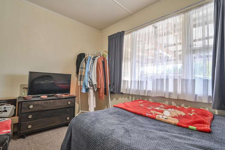 42 Dover Road Flaxmere_7