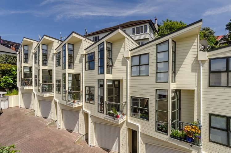 2/26 Buller Street Te Aro_0