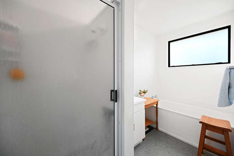 11a Masons Avenue Hamilton East_12