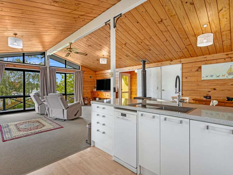 9 Leeton Drive Waipukurau_7