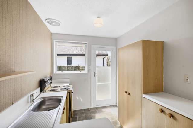 3/6 Lane Street Woolston_4