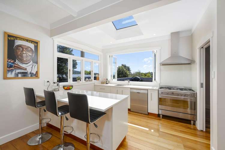 29 Seaview Road Paremata_7