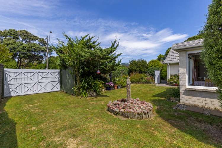 44A & B Ngarara Road Waikanae_2