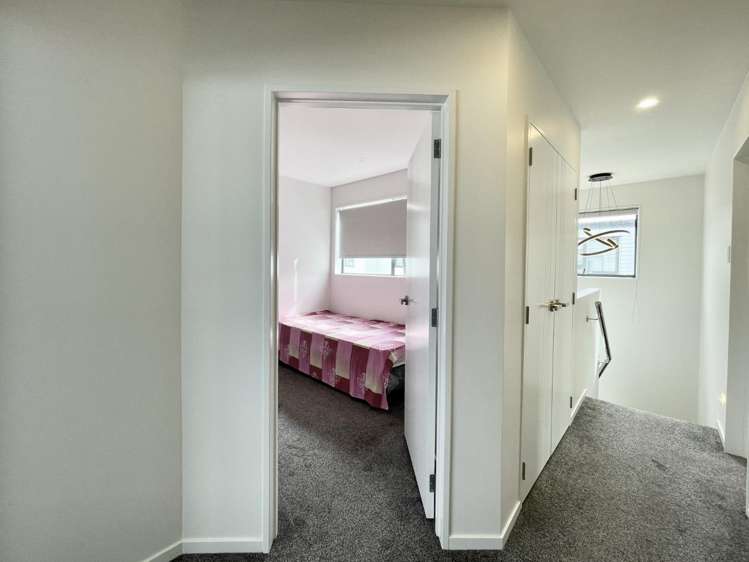 8 Arahopu Place Papakura_13