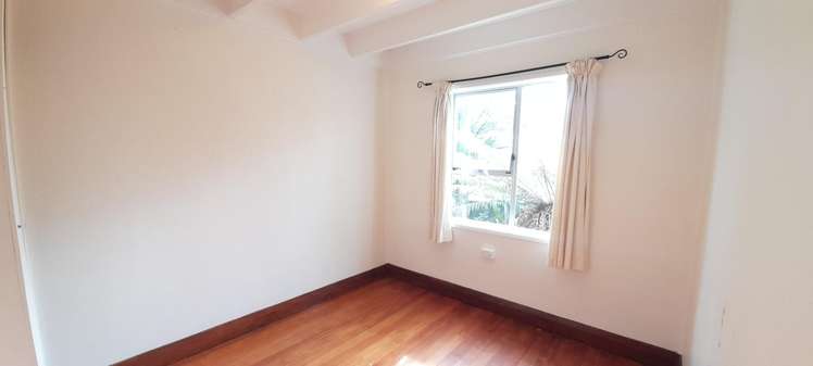 10 Whakaipo Avenue 11209_9