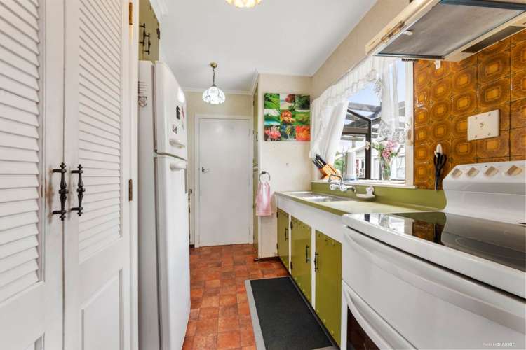 36 Kelkirk Street Kelston_9