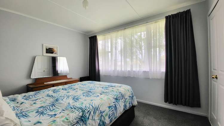 35 Hendersons Line Marton_7