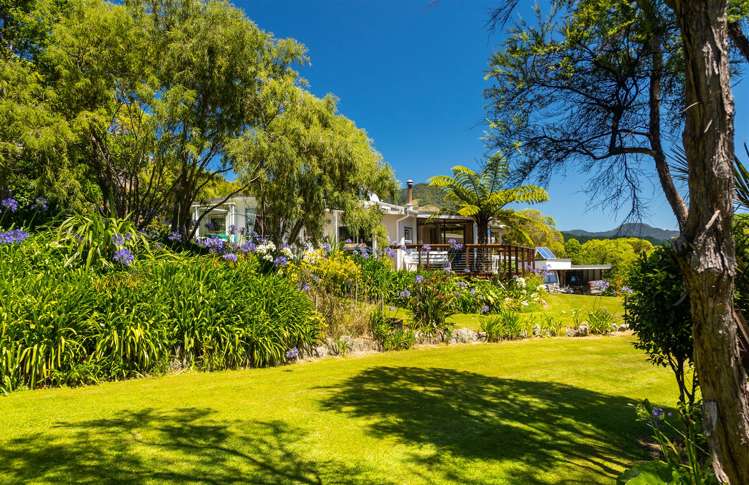 516 Clova Bay Road Kenepuru Sound_14