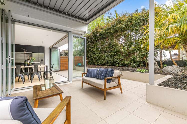 104/19 Surrey Crescent Grey Lynn_9