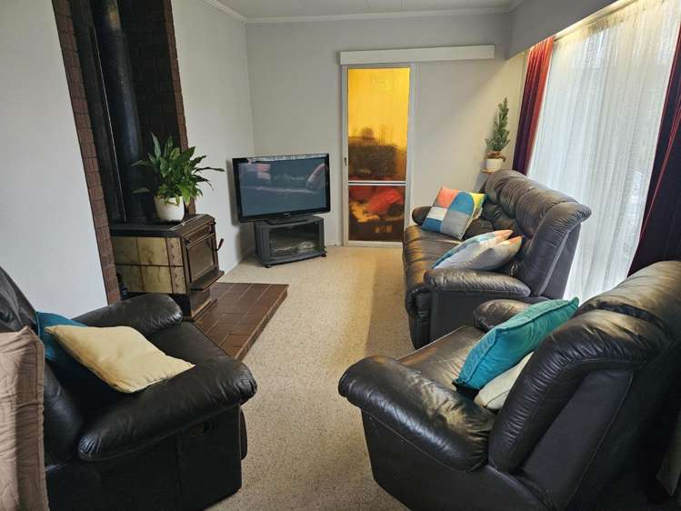 28 Freyberg Avenue Tamatea_3