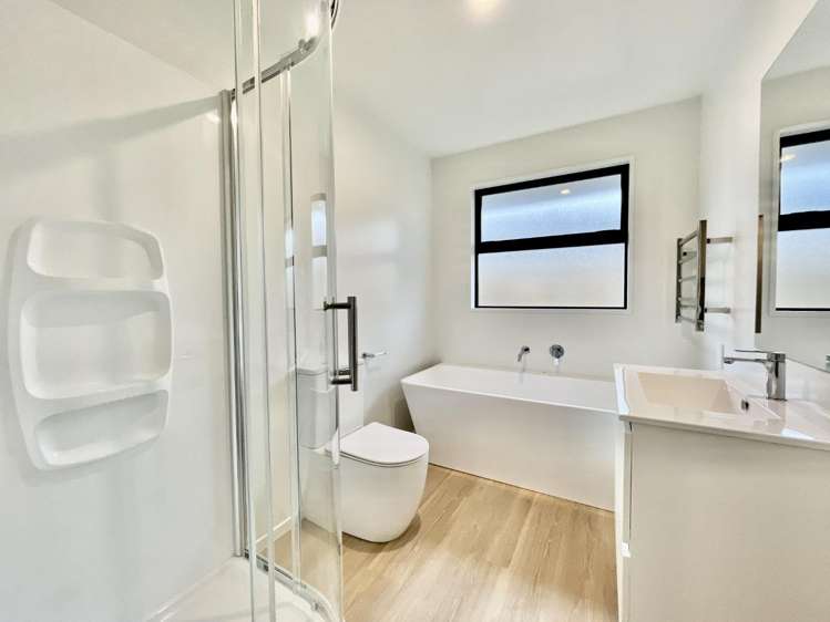 32 Whites Tramway Road 1447_14