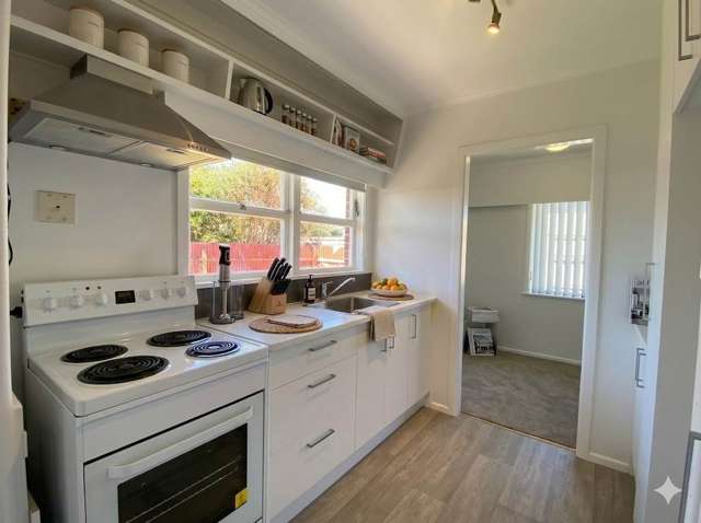 Fully renovated unit with rumpus room