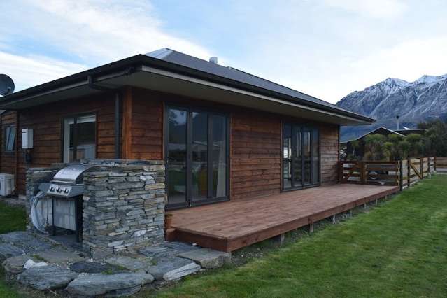 11 Pigeon Place Glenorchy_2