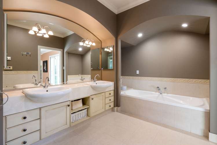 77 Harrowfield Drive Harrowfield_28