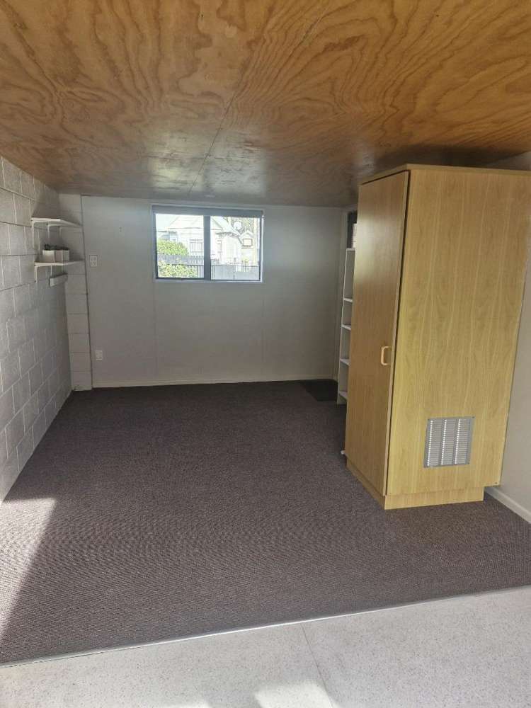 45 Buller Street New Plymouth_13
