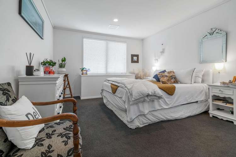 1006/72 Devonport Road_13