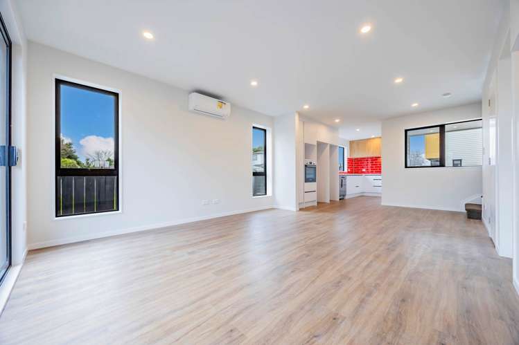 1,2,3,6/21 Peachgrove Road Te Atatu Peninsula_14