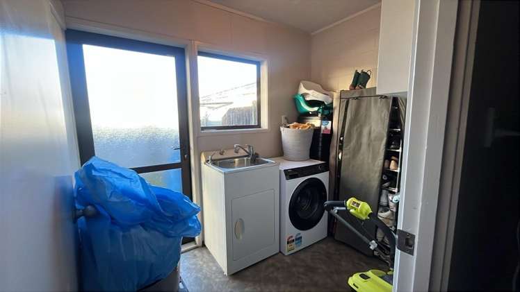 Address withheld 2371_10