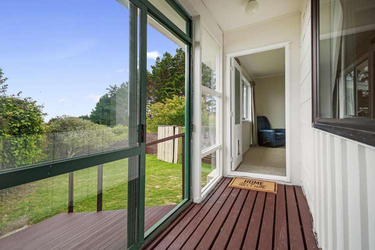 37a Colchester Crescent Newlands_13