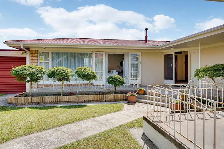 19 Scott Avenue Hamilton East_1