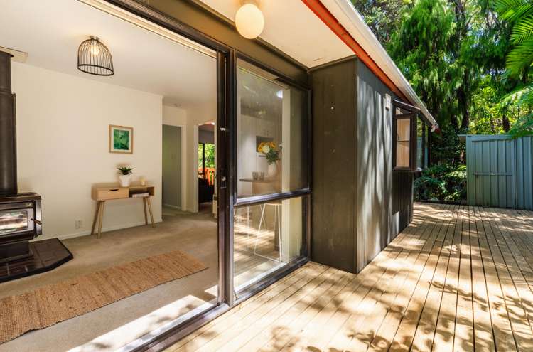 184 Godley Road Titirangi_13