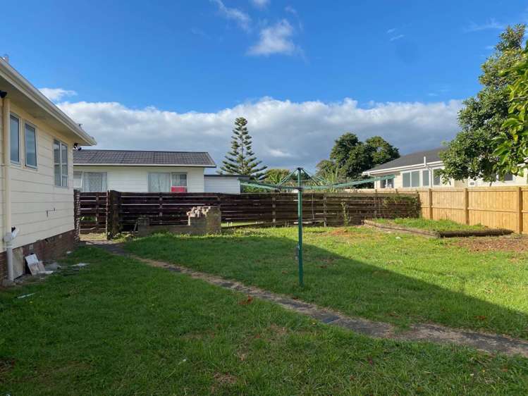 11 Neems Place Manurewa_12