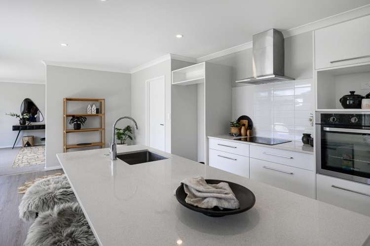 27 Pyes Pa Road Pyes Pa_6